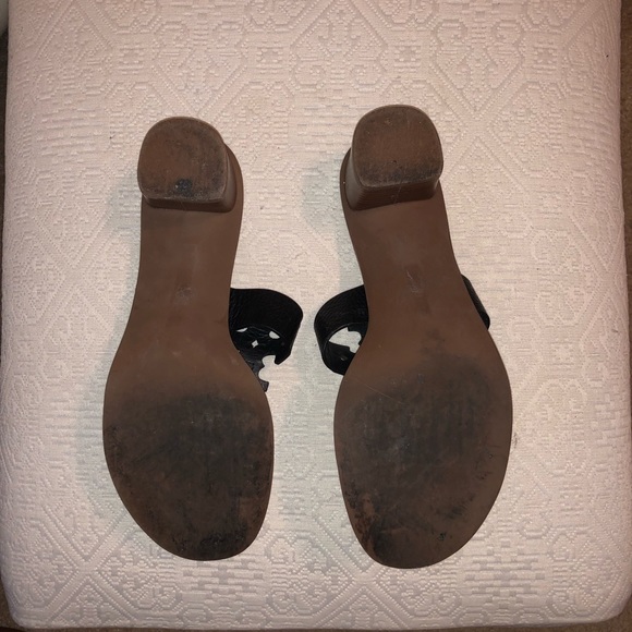 Tory Burch Moore 45MM thong sandal - Picture 3 of 4